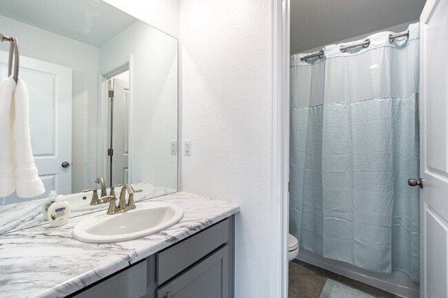 Building Photo - 444 Tigercat Wy