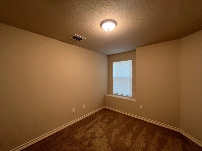 Building Photo - 6402 Luglio Ln