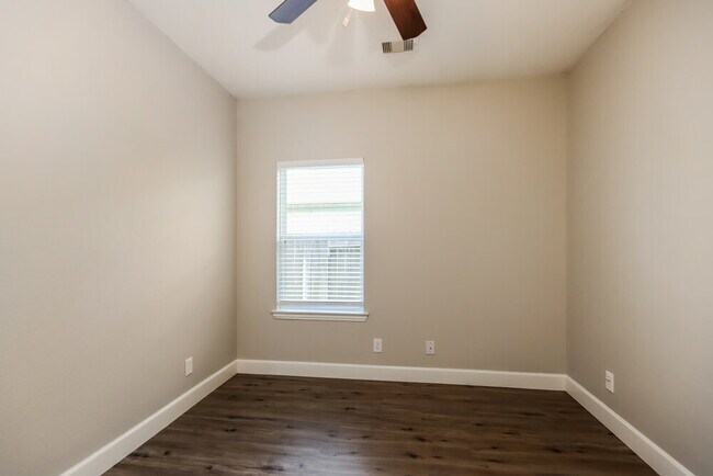 Building Photo - 20315 Shire Ridge Ln