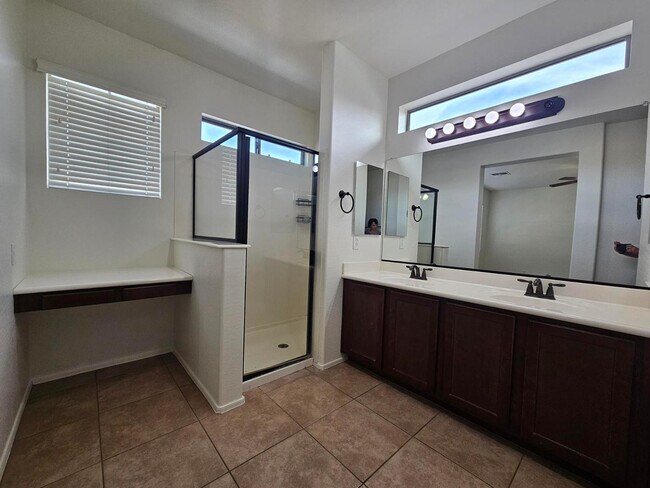 Building Photo - 3542 S Posse Trail