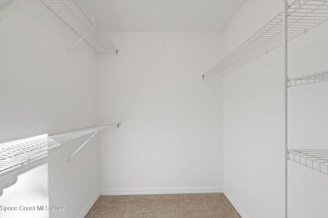 Building Photo - 1286 Sandusky St SE