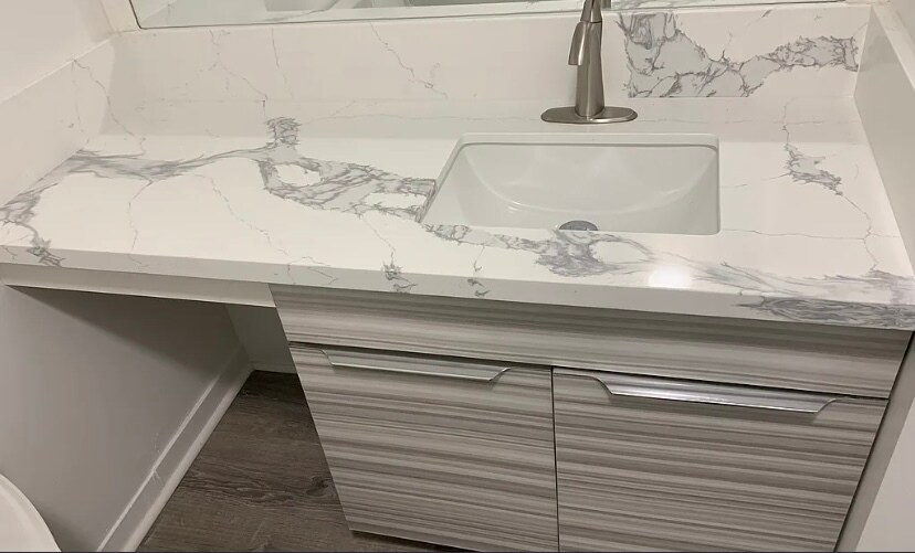 Building Photo - 3340 Ala Laulani St