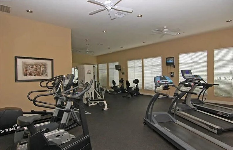 Building Photo - 5125 Palm Springs Blvd