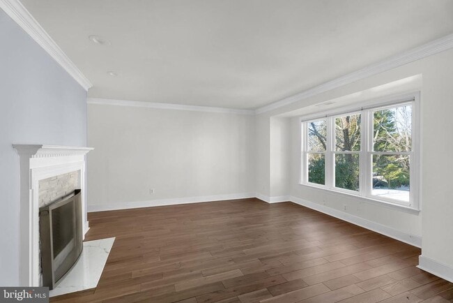 Building Photo - 3820 White Post Ct