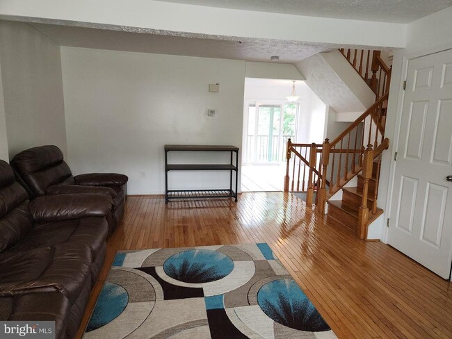 Building Photo - 2038 S Anvil Ln