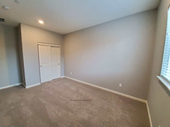 Building Photo - 5137 Kolton Pl