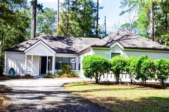 Building Photo - Haile Plantation - Chestnut Hill 3 bedroom 2 bath home