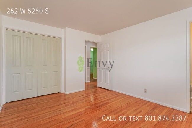Building Photo - 252 W 5250 S