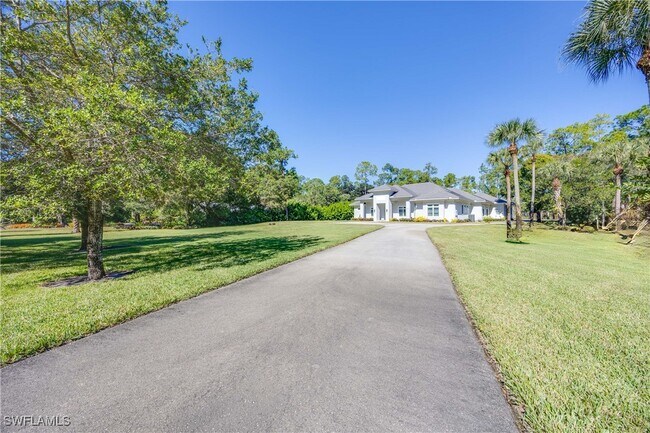 Building Photo - 4885 Tamarind Ridge Dr