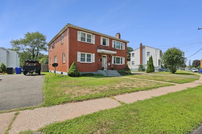 Building Photo - 37 Cumberland Rd