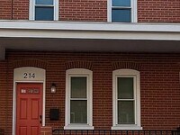 Building Photo - 214 N Lincoln St