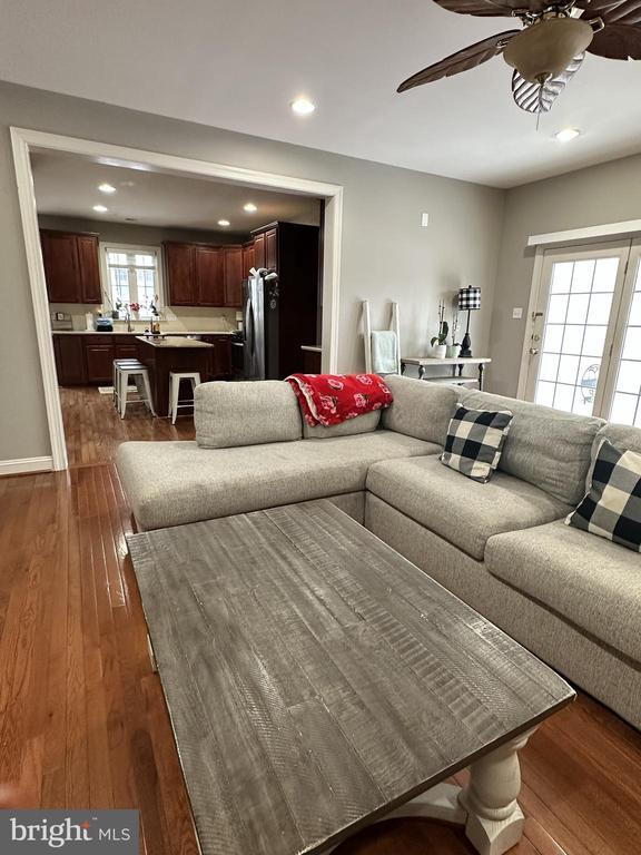 Building Photo - 204 Windham Dr