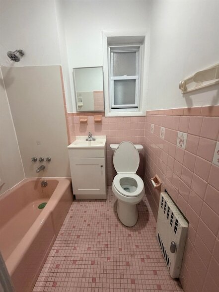 Building Photo - 28 E 32nd St