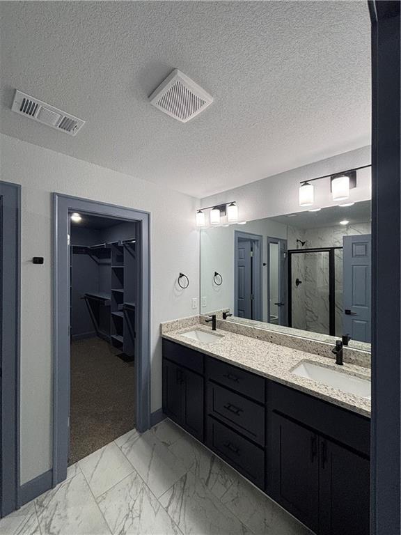 Building Photo - 3200 SW Lovely Ln