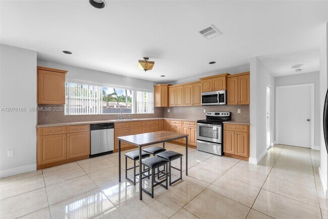 Building Photo - 9835 SW 56th St