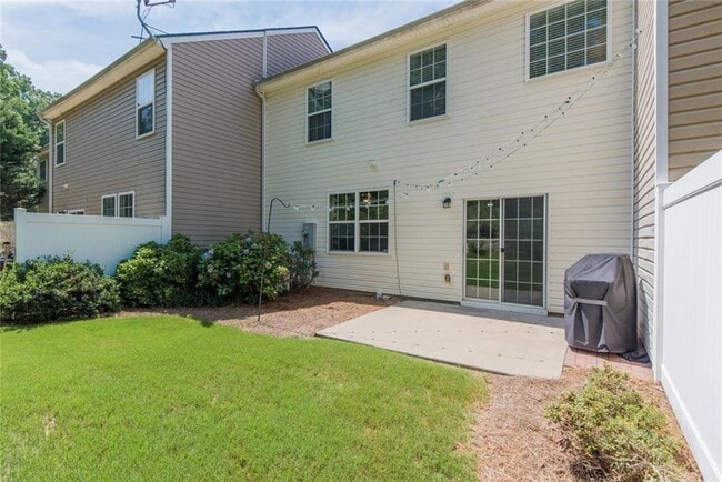Building Photo - 519 Windstone Trail