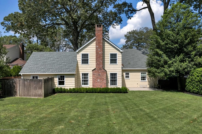 Building Photo - 20 Rosalie Ave