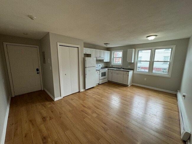 Building Photo - 138 Franklin St