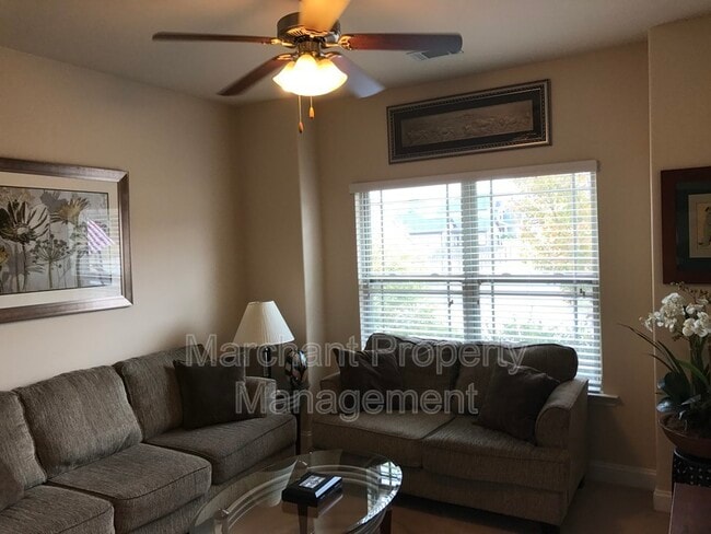 Building Photo - 500 Airdale Ln