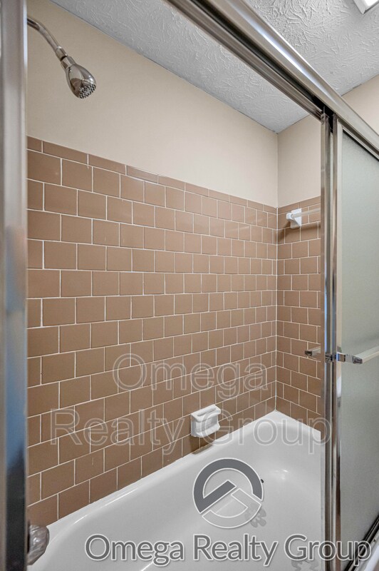 Building Photo - 1849 Young Farm Rd