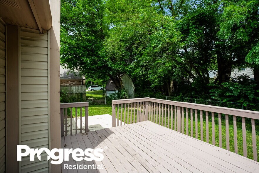 Building Photo - 8438 Kousa Dr