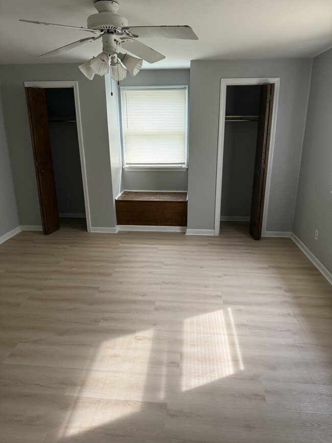 Building Photo - 620 Linden Ave
