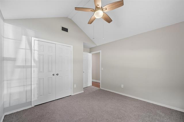 Building Photo - 2704 Picasso Pl