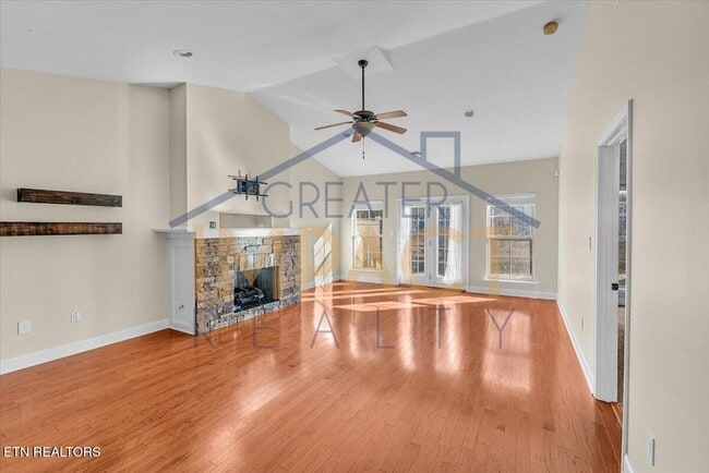 Building Photo - 810 Klondike Way