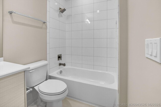 Building Photo - 17089 Rainbow Fls Trl