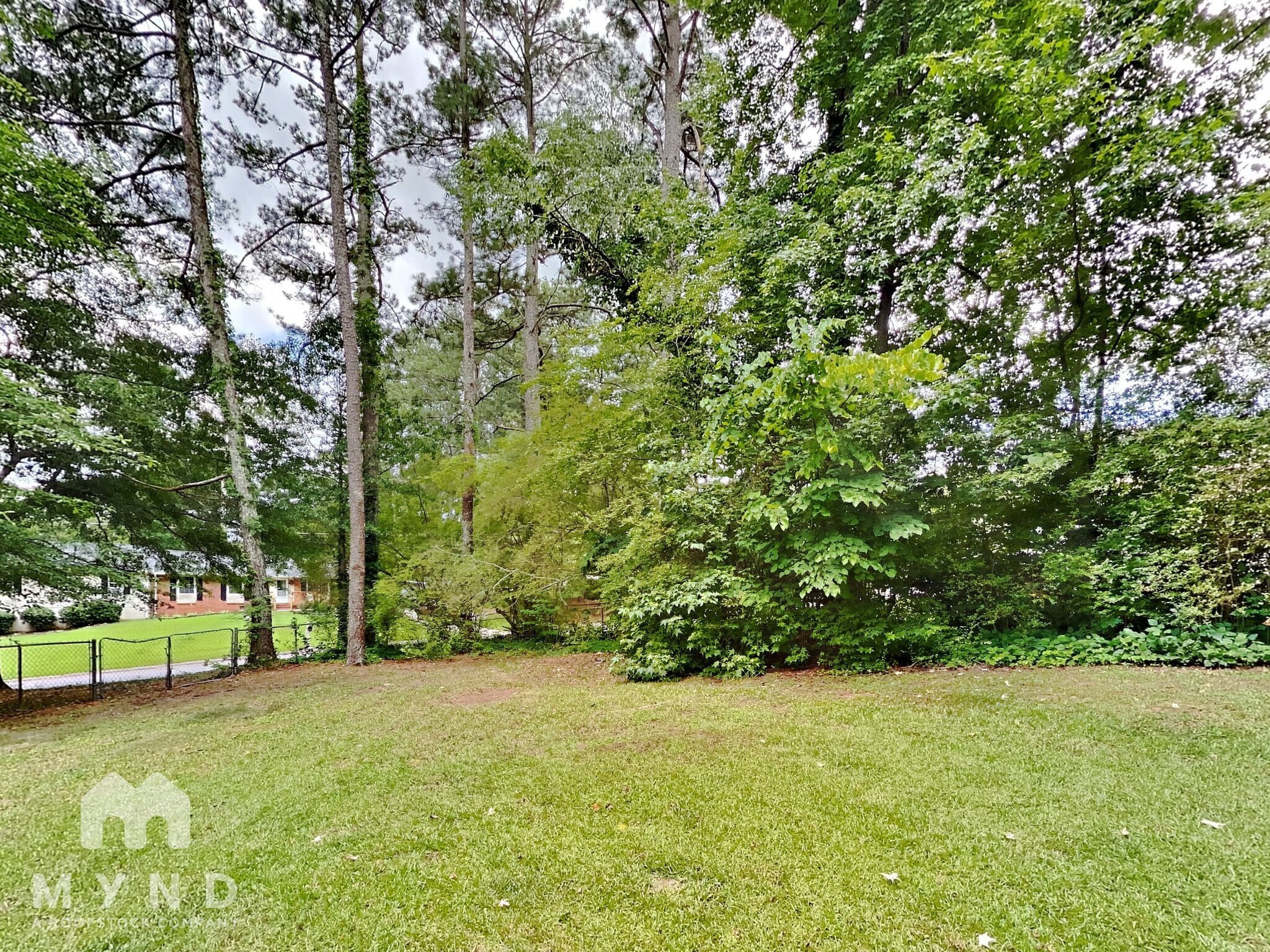 Building Photo - 2102 Red Berry Ln SW