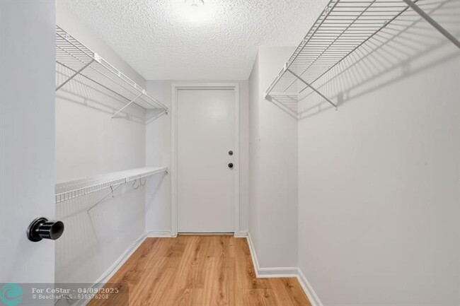 Building Photo - 1360 S Ocean Blvd