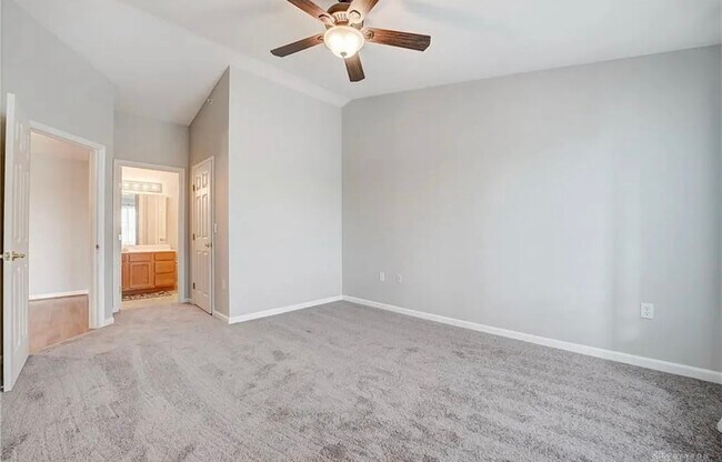 Building Photo - 3044 Westminster Dr