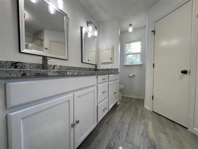 Building Photo - 11903 Estes Park Ln