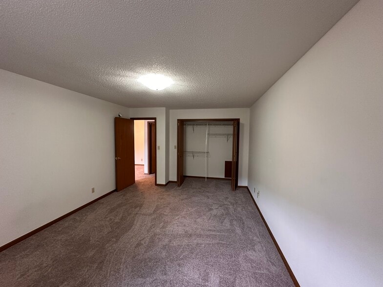 Building Photo - 6308 6th Street Frontage Rd E