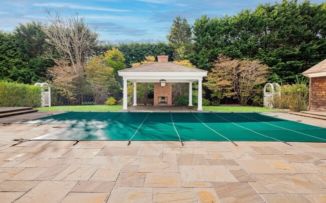 Building Photo - 63 Meadowmere Pl