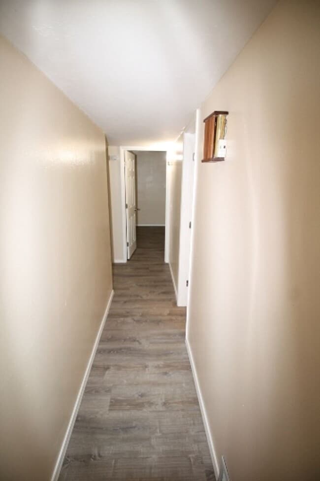 Building Photo - Beautiful Eastside Home