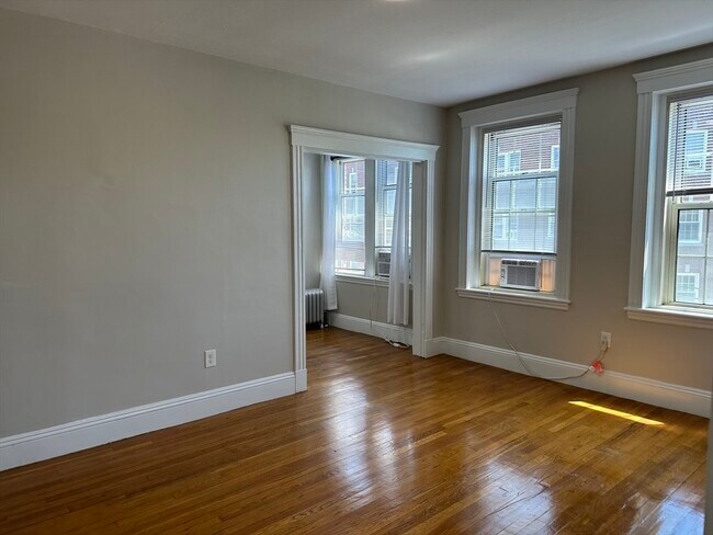 Building Photo - 1 Craigie St