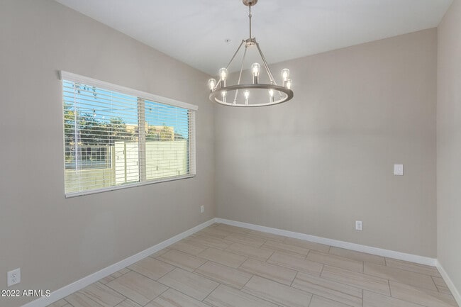 Building Photo - 2134 W Harmont Dr