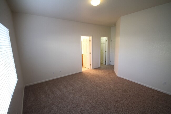 Building Photo - 3 bed | 2 bath | 1189 SF | 2 Car Garage | Single Story | Tenant pays $175 WS&G