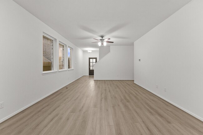 Building Photo - 19111 Hazel Firs Ln