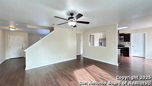 Building Photo - 8018 Chestnut Gate Dr