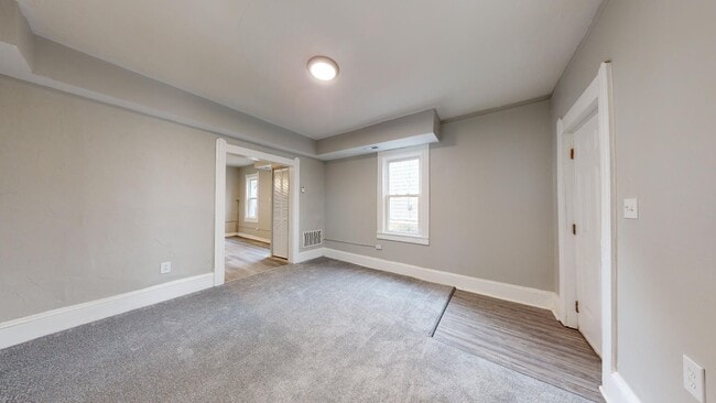 Building Photo - Old Brooklyn Area - 3 Bedroom Single Famil...