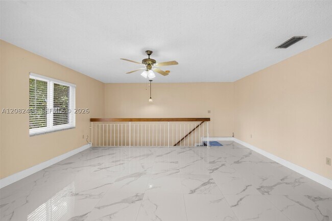 Building Photo - 1284 W 44th Pl
