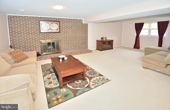 Building Photo - 1700 Prelude Dr