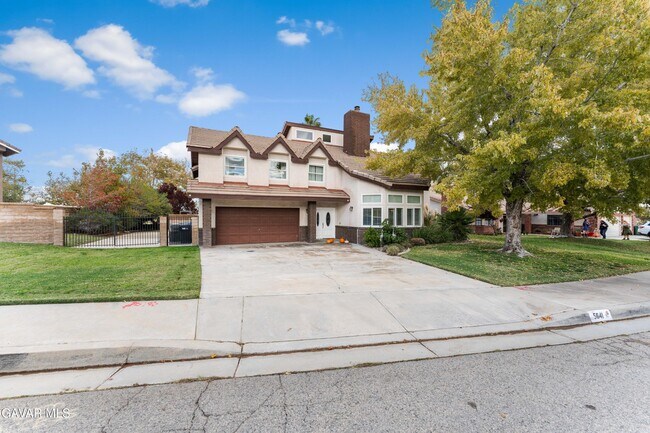 Building Photo - 5641 Hickory St