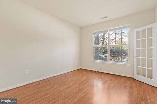 Building Photo - 4505 Henley Pl