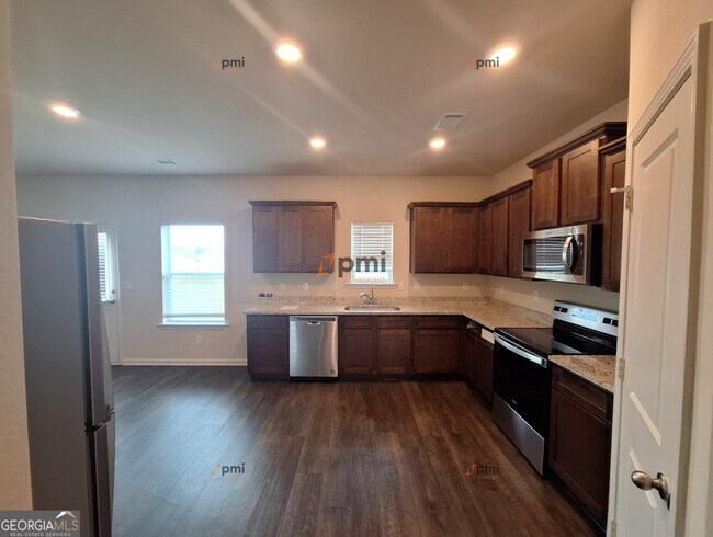 Primary Photo - 110 Foley Dr