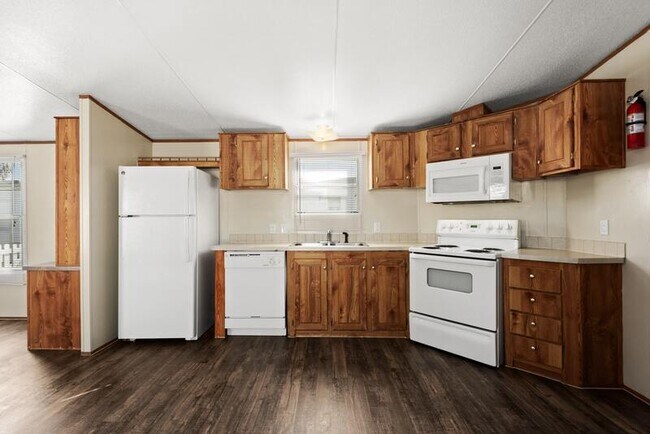 Building Photo - 5040 St Kitts Calle St