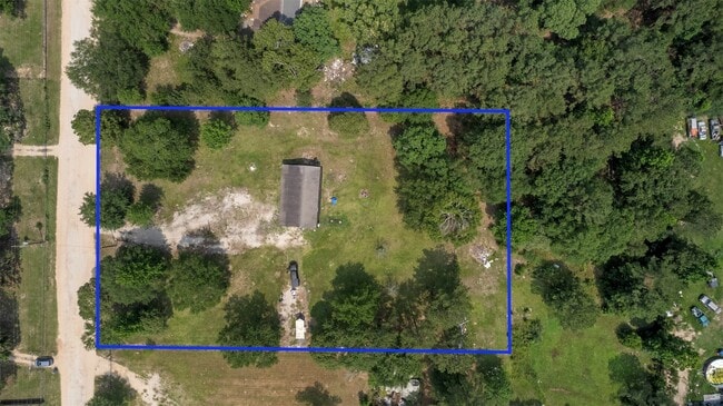 Building Photo - 541 Trails End Dr