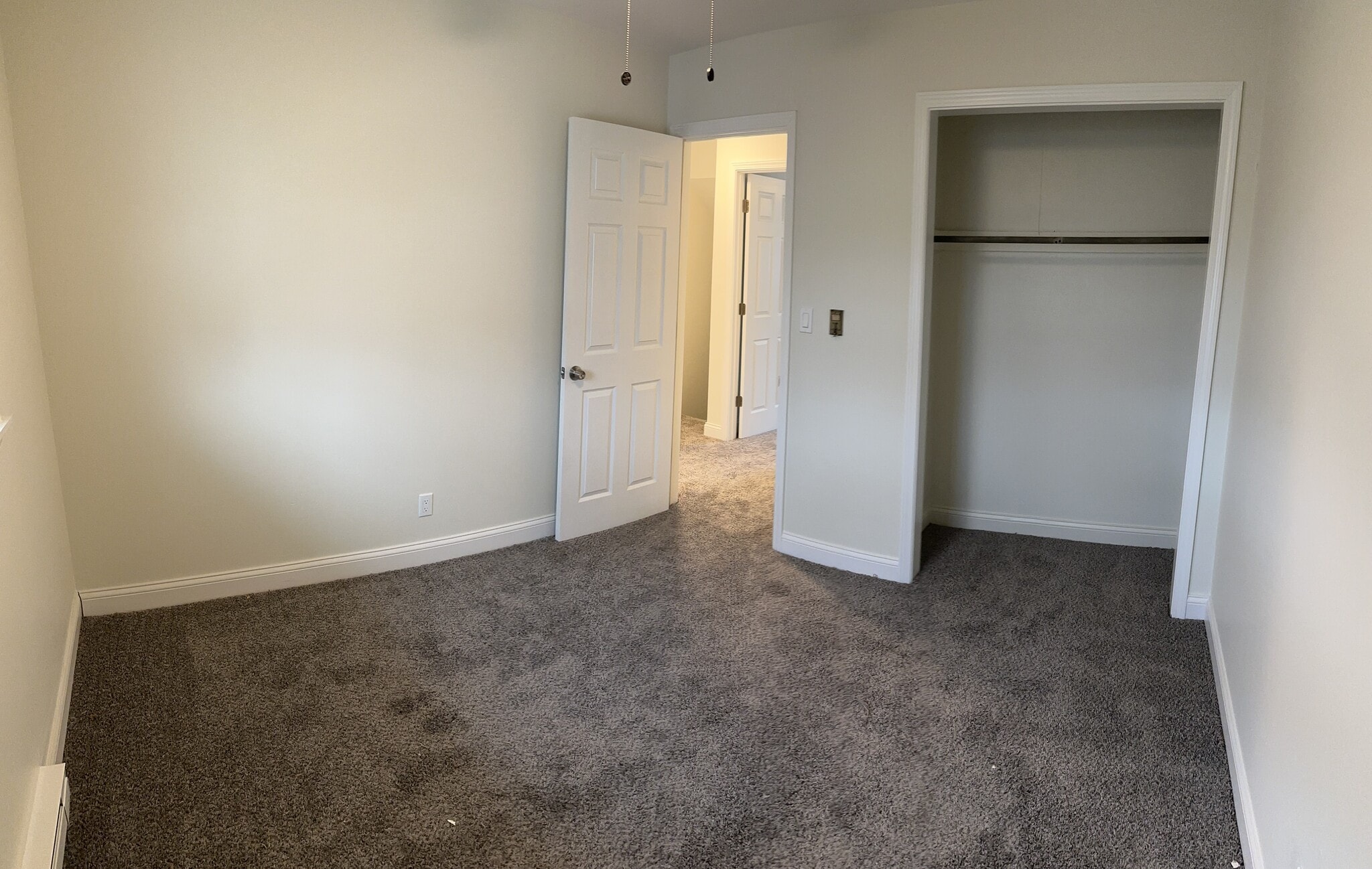 2nd Bedroom - 818 S Jefferson St